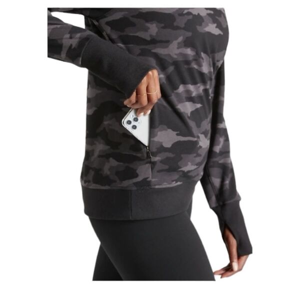 ATHLETA TRIUMPH CAMO CREWNECK SWEATSHIRT SIZE LARGE - Picture 3 of 9